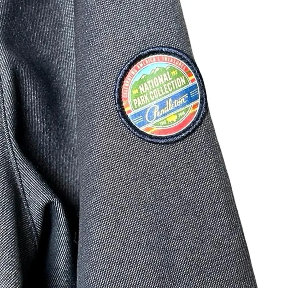 Pendleton Men’s National Parks Collection Soft Shell Jacket Dark Gray Size XL